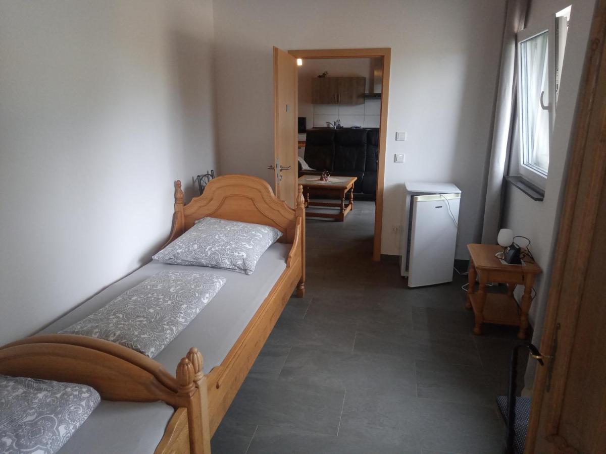Sonnenhof Apartment Weilmunster Екстериор снимка