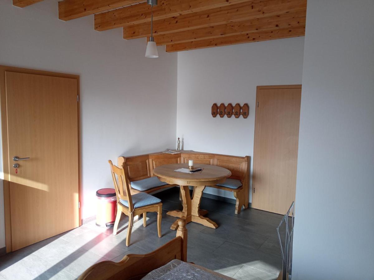 Sonnenhof Apartment Weilmunster Екстериор снимка